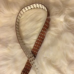 Cute dual colored belt